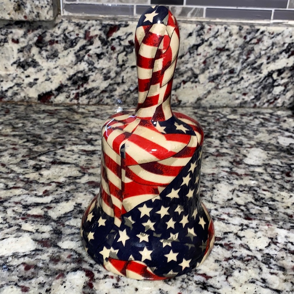 American 🇺🇸 Liberty Bell *